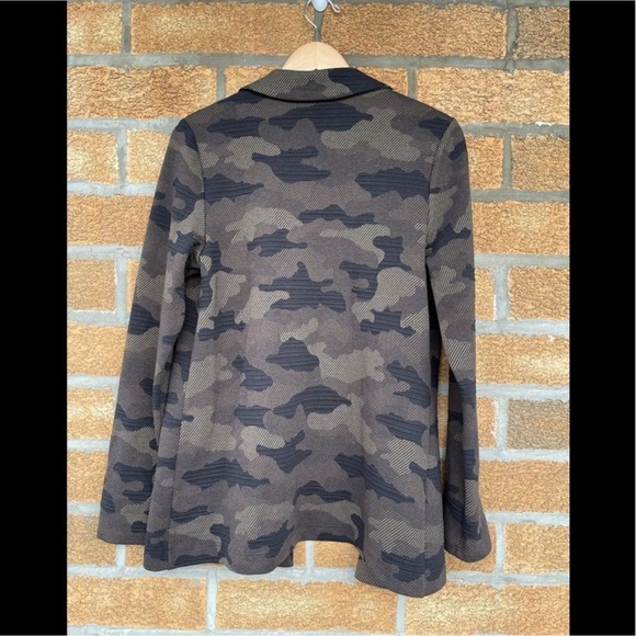 Lola and Sophie Camo open cardigan size M - Picture 7 of 8